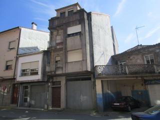 Édifice Rúa carlos maside. Se vende edificio en el centro de puentecesures Édifice Rúa carlos maside. Se vende edificio en el centro de puentecesures