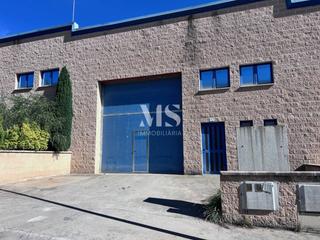 Miete Fabrikhalle  Puigsacalm. Alquiler de nave industrial en sora Miete Fabrikhalle  Puigsacalm. Alquiler de nave industrial en sora