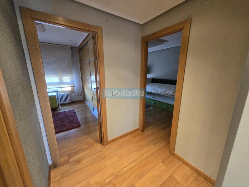Foto 6ac52fe8-5df8-450d-bbc3-3fec0c4a76bc. Miete etagenwohnung mit heizung parking in Cascajos - Piqueras Logroño Foto 6ac52fe8-5df8-450d-bbc3-3fec0c4a76bc. Miete etagenwohnung mit heizung parking in Cascajos - Piqueras Logroño