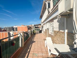Appartamento  Carrer de calderón de la barca. ¡ ático con gran terraza + 3 habitaciones + ascensor! Appartamento  Carrer de calderón de la barca. ¡ ático con gran terraza + 3 habitaciones + ascensor!