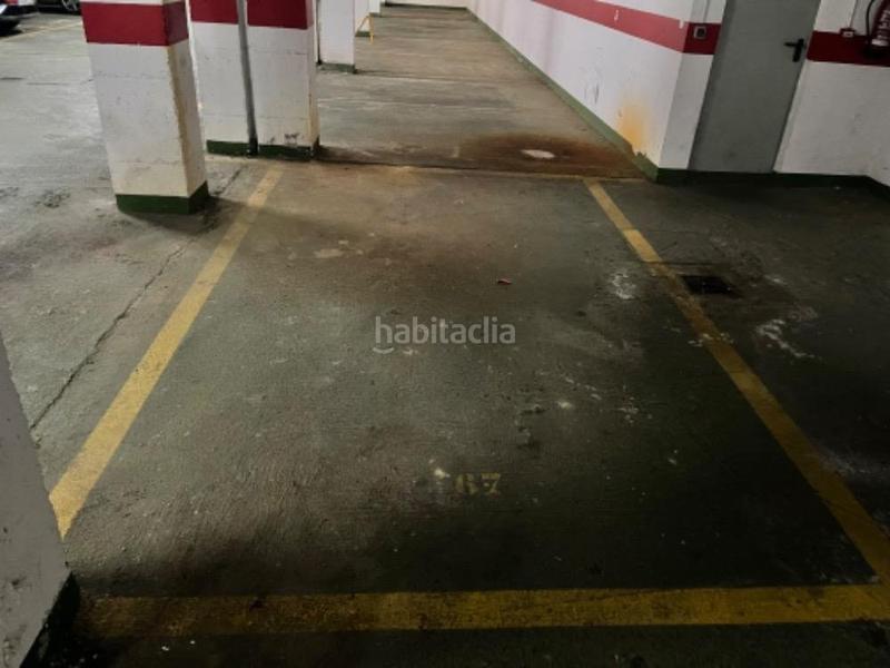 Foto 598de5ce-e325-4b48-8929-f5a7b978722f. Aparcament cotxe a Nuevo Parque - Los Rosales - Tráfico Pesado Huelva Foto 598de5ce-e325-4b48-8929-f5a7b978722f. Aparcament cotxe a Nuevo Parque - Los Rosales - Tráfico Pesado Huelva