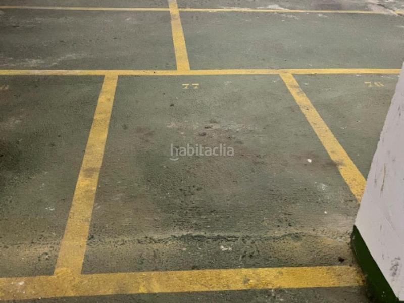 Foto ba09b3bb-c1f2-4c34-84ff-7c7d763a81af. Aparcament cotxe a Nuevo Parque - Los Rosales - Tráfico Pesado Huelva Foto ba09b3bb-c1f2-4c34-84ff-7c7d763a81af. Aparcament cotxe a Nuevo Parque - Los Rosales - Tráfico Pesado Huelva