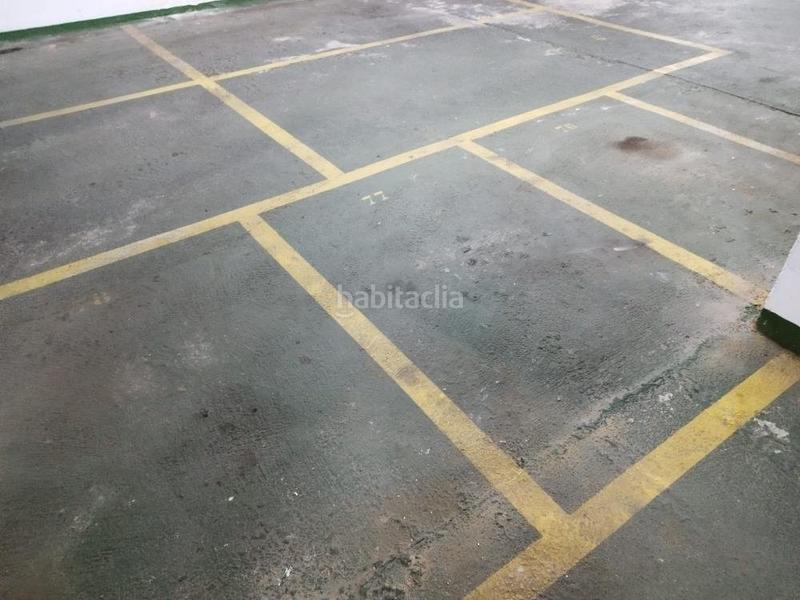 Foto c816c7fa-b8ef-4cc5-8fef-e101dfe76669. Aparcament cotxe a Nuevo Parque - Los Rosales - Tráfico Pesado Huelva Foto c816c7fa-b8ef-4cc5-8fef-e101dfe76669. Aparcament cotxe a Nuevo Parque - Los Rosales - Tráfico Pesado Huelva