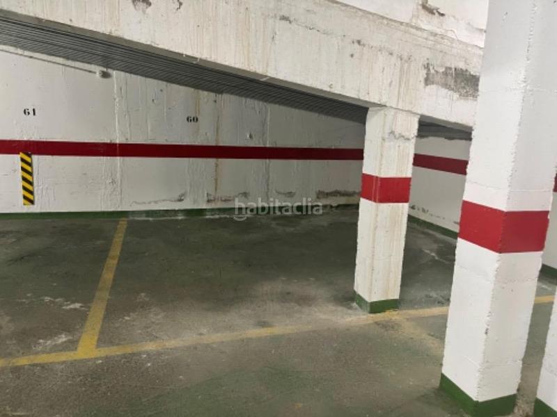 Foto cb1742b5-07a9-43ba-96d7-0efc08a45f96. Aparcament cotxe a Nuevo Parque - Los Rosales - Tráfico Pesado Huelva Foto cb1742b5-07a9-43ba-96d7-0efc08a45f96. Aparcament cotxe a Nuevo Parque - Los Rosales - Tráfico Pesado Huelva