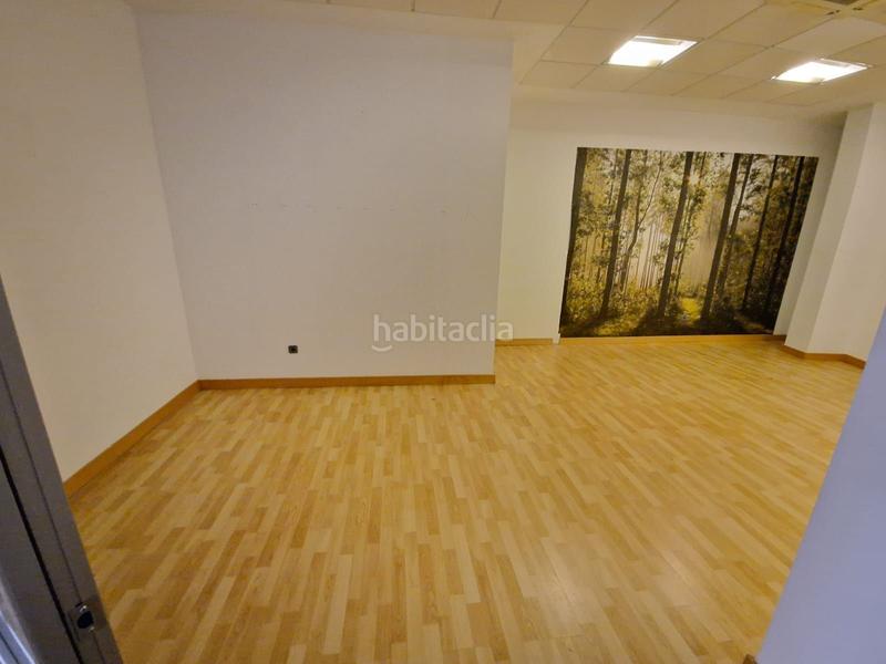 Foto cbe57b14-b194-4d6e-8a5e-3e4281a0b252. Lloguer local comercial a Hispanoamérica-Comunidades Valdemoro Foto cbe57b14-b194-4d6e-8a5e-3e4281a0b252. Lloguer local comercial a Hispanoamérica-Comunidades Valdemoro