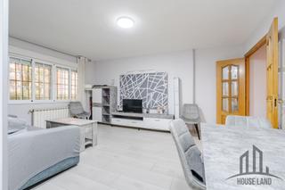 Piso en Venecia-Nueva Alcalá. Venta en exclusiva con houseland servicios inmobiliarios Piso en Venecia-Nueva Alcalá. Venta en exclusiva con houseland servicios inmobiliarios