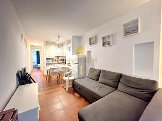 Lloguer Planta baixa  Carrer port joan. Piso en planta baja con piscina comunitaria en alquiler anual Lloguer Planta baixa  Carrer port joan. Piso en planta baja con piscina comunitaria en alquiler anual