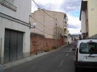 Solar urbano en Industria 7. Solar con 492 m2 y una edificabilidad sobre rasante de 1.200 m2 Solar urbano en Industria 7. Solar con 492 m2 y una edificabilidad sobre rasante de 1.200 m2