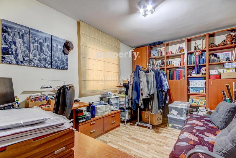 Foto 247dde4a-a57c-4cca-bae9-5b6a963d4e90. Pis amb calefacció aparcament a Centre Salt Foto 247dde4a-a57c-4cca-bae9-5b6a963d4e90. Pis amb calefacció aparcament a Centre Salt