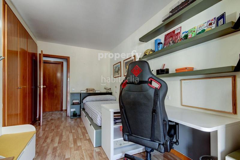 Foto b36c1cb4-947e-4a4b-8366-30d593af1a8d. Pis amb calefacció aparcament a Centre Salt Foto b36c1cb4-947e-4a4b-8366-30d593af1a8d. Pis amb calefacció aparcament a Centre Salt