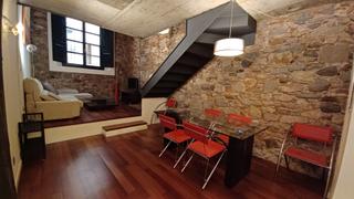 Zweistöckige Wohnung  De la rosa Zweistöckige Wohnung  De la rosa