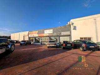 Bâtiment à usage industriel à Almoharín. Se vende taller mecanico en pleno funcionamiento y totalmente eq Bâtiment à usage industriel à Almoharín. Se vende taller mecanico en pleno funcionamiento y totalmente eq