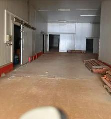 Fabrikhalle in Quart de Poblet. Nave de 1900m2 en quart de poblet con cámaras frigoríficas Fabrikhalle in Quart de Poblet. Nave de 1900m2 en quart de poblet con cámaras frigoríficas