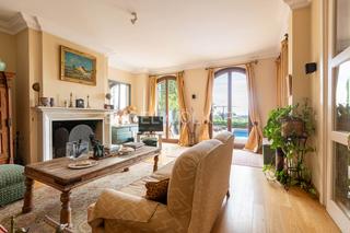 Casa in El Zaudín - Club de Golf. Exclusivo unifamiliar en la urbanización el zaudín Casa in El Zaudín - Club de Golf. Exclusivo unifamiliar en la urbanización el zaudín