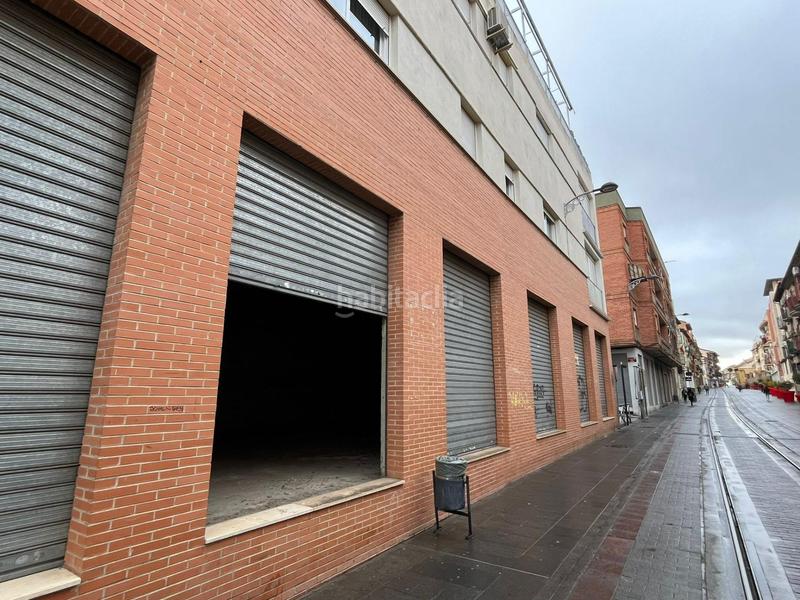 Foto 2fd4043a-921b-4f51-a796-2e33bf21c788. Alquiler local comercial en Armilla Foto 2fd4043a-921b-4f51-a796-2e33bf21c788. Alquiler local comercial en Armilla