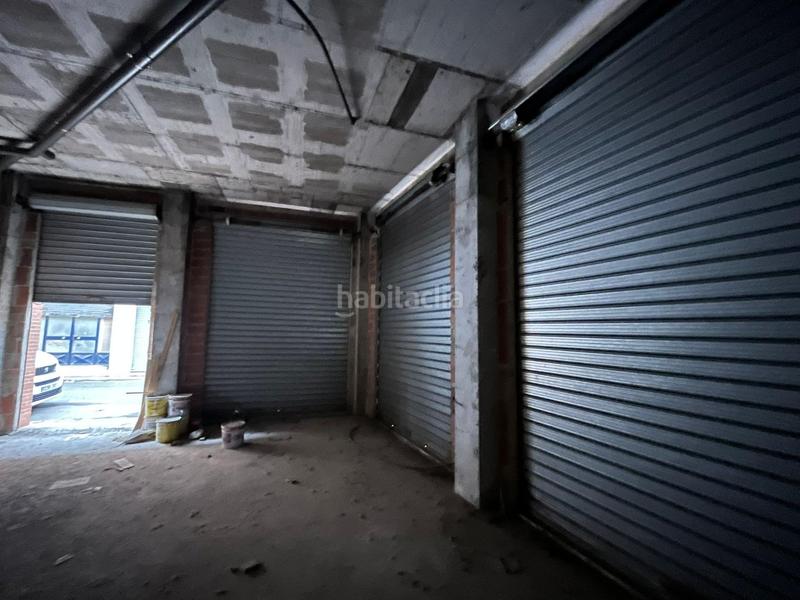 Foto 41a00a3b-6800-41f6-b962-bbedde77df3e. Alquiler local comercial en Armilla Foto 41a00a3b-6800-41f6-b962-bbedde77df3e. Alquiler local comercial en Armilla