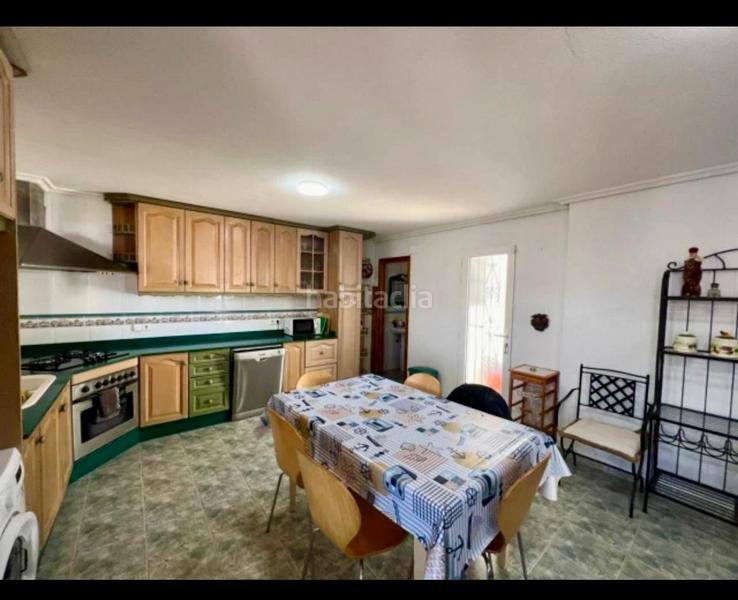 Foto 789634a9-7ecc-45fd-be9b-811da434b757. Xalet amb aparcament piscina a El Altet Elche / Elx Foto 789634a9-7ecc-45fd-be9b-811da434b757. Xalet amb aparcament piscina a El Altet Elche / Elx