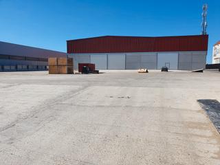 Rent Industrial building in Calle del transporte 17 Rent Industrial building in Calle del transporte 17