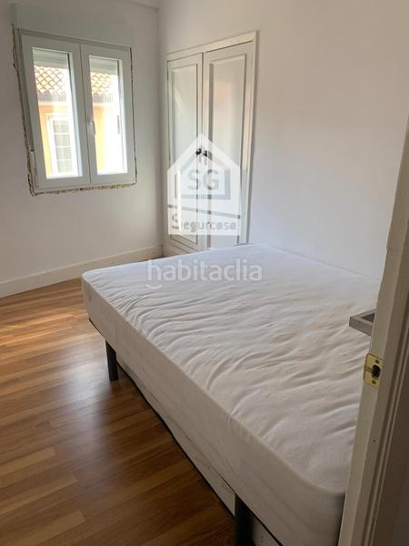 Foto cfea58f2-1c8f-4ff7-a2ba-26e291416b63. Piso s en Centro Ourense Foto cfea58f2-1c8f-4ff7-a2ba-26e291416b63. Piso s en Centro Ourense