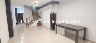 Casa  Calle prim. Casa prim v Casa  Calle prim. Casa prim v