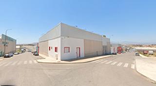 Lloguer Nau industrial a Viator. Nave industrial estratégica con oficinas y alta visibilidad Lloguer Nau industrial a Viator. Nave industrial estratégica con oficinas y alta visibilidad