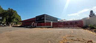Rent Industrial building in Berja. Nave industrial versatil y totalmente acondicionada ubicacion es Rent Industrial building in Berja. Nave industrial versatil y totalmente acondicionada ubicacion es