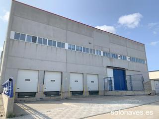 Miete Fabrikhalle in Muela (La). Nave en alquiler con 4 muelles de carga en centrovia Miete Fabrikhalle in Muela (La). Nave en alquiler con 4 muelles de carga en centrovia