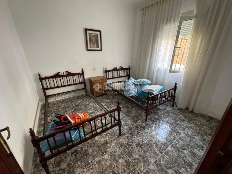 Foto 1a88d6b2-c868-4524-bde4-369ca32ced21. Casa aparellada a Écija Foto 1a88d6b2-c868-4524-bde4-369ca32ced21. Casa aparellada a Écija