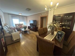 Piso en El Molino. Gran apartamento de 4 dormitorios a 600 metros del mar zona tor Piso en El Molino. Gran apartamento de 4 dormitorios a 600 metros del mar zona tor