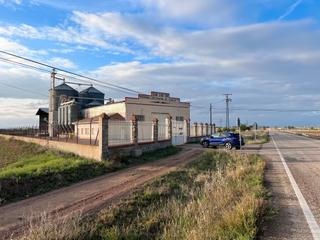 Bâtiment à usage industriel à Avenida de las lagunas 23. Venta de nave almacen de ceral con intalaciones Bâtiment à usage industriel à Avenida de las lagunas 23. Venta de nave almacen de ceral con intalaciones