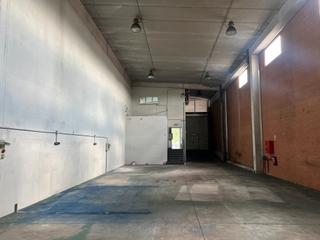 Lloguer Nau industrial a Rúa e 24. Alquiler de nave con oficinas en alvedro, a coruña Lloguer Nau industrial a Rúa e 24. Alquiler de nave con oficinas en alvedro, a coruña