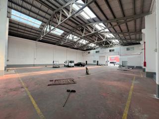 Miete Fabrikhalle in Rúa la ermita 6. Alquiler de nave con oficinas en buen estado en la grela, a cor Miete Fabrikhalle in Rúa la ermita 6. Alquiler de nave con oficinas en buen estado en la grela, a cor