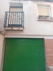 Maison Calle morcillon 5. Casa en viguera con terraza y cochera Maison Calle morcillon 5. Casa en viguera con terraza y cochera