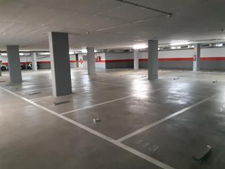 Aparcament cotxe a Passeig de pau claris 62. Plazas de garaje en rubí Aparcament cotxe a Passeig de pau claris 62. Plazas de garaje en rubí