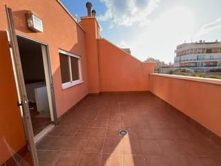 Maison  Calle alcalde juan hernández rizo. Bungalow, 4 habitaciones, 3 baños, garaje, altabix,elche Maison  Calle alcalde juan hernández rizo. Bungalow, 4 habitaciones, 3 baños, garaje, altabix,elche