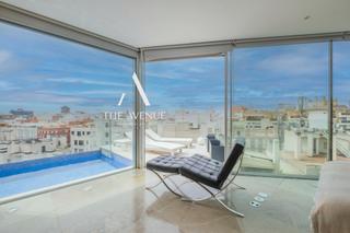 Attique à Ciudad Jardín. Espectacular ático dúplex de diseño con piscina privada Attique à Ciudad Jardín. Espectacular ático dúplex de diseño con piscina privada
