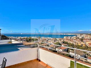 Appartamento in Puig Rom-Canyelles-Almadrava. A saisir !! appartement superbe vue mer, hutg Appartamento in Puig Rom-Canyelles-Almadrava. A saisir !! appartement superbe vue mer, hutg