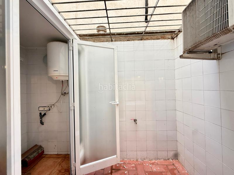 Foto db9f58a4-ece6-4f8e-a864-33d5e80ca1ea. Local comercial a Congrés - Indians Barcelona Foto db9f58a4-ece6-4f8e-a864-33d5e80ca1ea. Local comercial a Congrés - Indians Barcelona