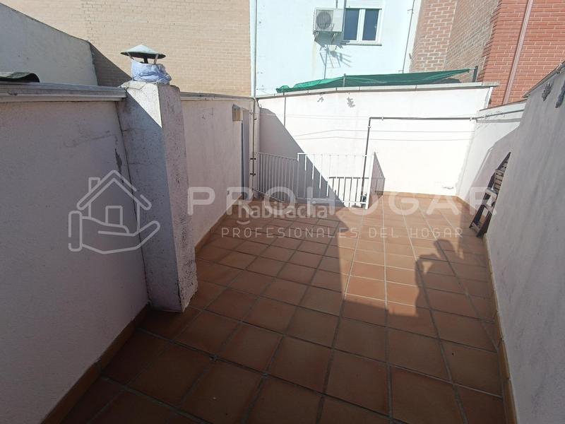 Foto 916155e0-63f0-4a44-83b0-5a3630105e7d. Casa adossada amb calefacció a Centro Colmenar Viejo Foto 916155e0-63f0-4a44-83b0-5a3630105e7d. Casa adossada amb calefacció a Centro Colmenar Viejo