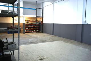 Locale commerciale in Calle atindana 2. Local comercial en vecindario Locale commerciale in Calle atindana 2. Local comercial en vecindario