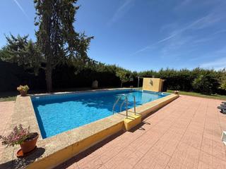 Mas à Úbeda. Venta de chalet rústico en úbeda Mas à Úbeda. Venta de chalet rústico en úbeda