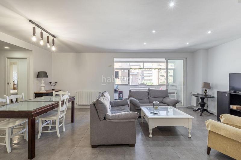 Foto 10fa6c39-c44a-45d5-9adc-ad2ff507dc72. Piso en avenida de madrid 14 gran piso en constitución en Granada Foto 10fa6c39-c44a-45d5-9adc-ad2ff507dc72. Piso en avenida de madrid 14 gran piso en constitución en Granada