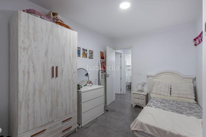 Foto a356081c-11ec-49aa-ae82-89ee75cc9c15. Piso en avenida de madrid 14 gran piso en constitución en Granada Foto a356081c-11ec-49aa-ae82-89ee75cc9c15. Piso en avenida de madrid 14 gran piso en constitución en Granada