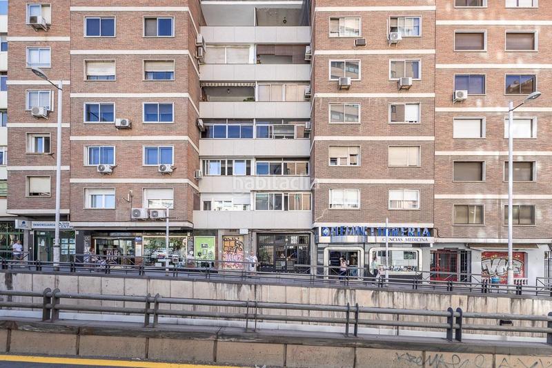 Foto ca0c0778-47ca-4933-a5f2-3ae9c01c7941. Piso en avenida de madrid 14 gran piso en constitución en Granada Foto ca0c0778-47ca-4933-a5f2-3ae9c01c7941. Piso en avenida de madrid 14 gran piso en constitución en Granada