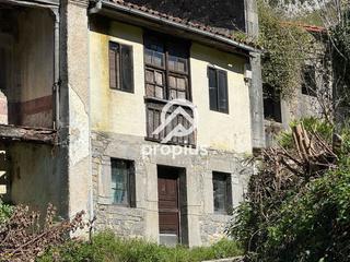 Haus  Cortines. Casa tradicional asturiana para rehabilitar en el pueblo de cort Haus  Cortines. Casa tradicional asturiana para rehabilitar en el pueblo de cort