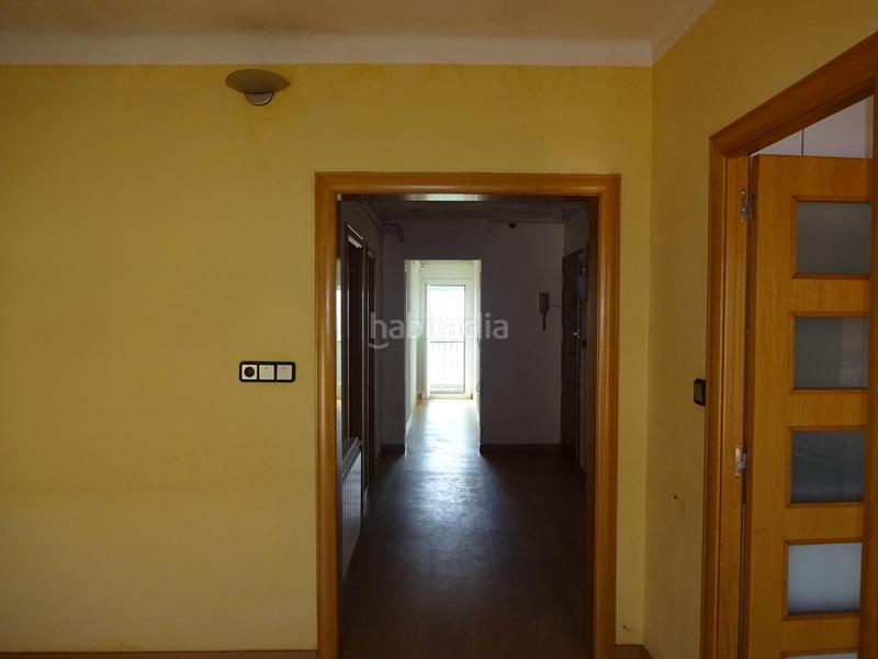 Foto 0d387794-5391-4fd2-9efd-dd972e2d95b9. Piso  en Rocafonda de unos 93 m2. en Rocafonda Mataró Foto 0d387794-5391-4fd2-9efd-dd972e2d95b9. Piso  en Rocafonda de unos 93 m2. en Rocafonda Mataró