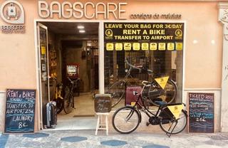 Lloguer Local Comercial  Plaza del teatro. Estupendo local en alquiler en centro histórico de málaga Lloguer Local Comercial  Plaza del teatro. Estupendo local en alquiler en centro histórico de málaga