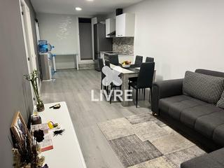 Flat  Antiga travesera. Bajos reformado sin cedula de habitabilidad Flat  Antiga travesera. Bajos reformado sin cedula de habitabilidad