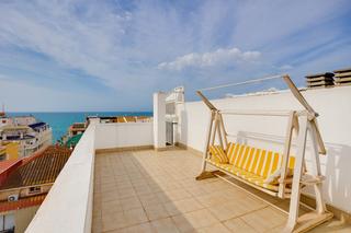 Dachwohnung in Las Piscinas Naturales. Ático con vistas al mar, solárium y garaje en los locos torrevie Dachwohnung in Las Piscinas Naturales. Ático con vistas al mar, solárium y garaje en los locos torrevie