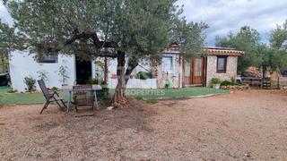 Masía en Bítem. Tu retiro campestre sereno con vistas espectaculares y comodidad Masía en Bítem. Tu retiro campestre sereno con vistas espectaculares y comodidad